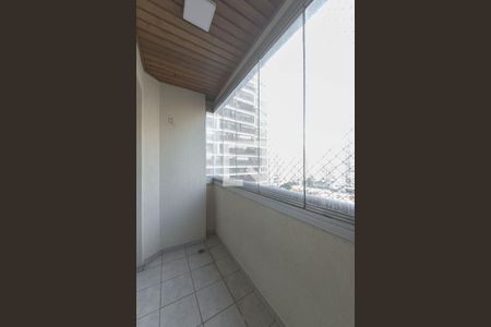 Varanda de apartamento à venda com 3 quartos, 66m² em Vila Gumercindo, São Paulo