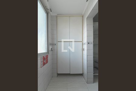 Apartamento à venda com 66m², 3 quartos e 2 vagasLavanderia