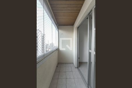Varanda de apartamento à venda com 3 quartos, 66m² em Vila Gumercindo, São Paulo
