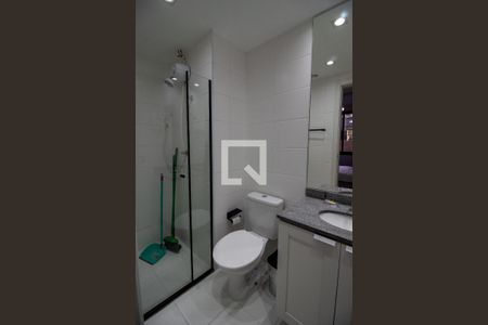 Banheiro da Suíte de apartamento para alugar com 1 quarto, 24m² em Butantã, São Paulo