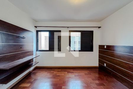 Apartamento para alugar com 217m², 4 quartos e 4 vagasSuíte 1
