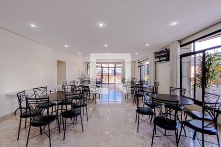 Apartamento para alugar com 217m², 4 quartos e 4 vagasÁrea comum - Salão de festas