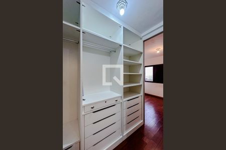 Apartamento para alugar com 217m², 4 quartos e 4 vagasSuíte 2