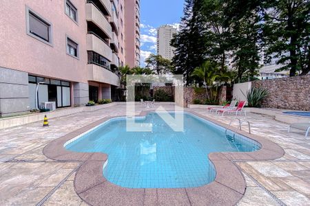 Apartamento para alugar com 217m², 4 quartos e 4 vagasÁrea comum - Piscina