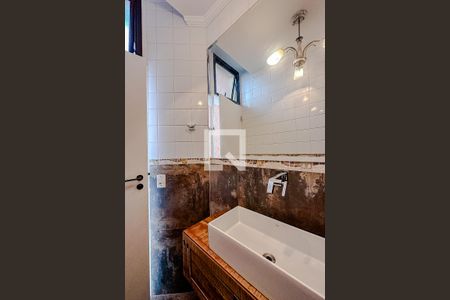 Apartamento para alugar com 217m², 4 quartos e 4 vagasLavabo