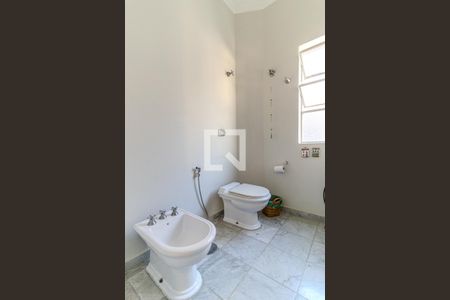 Apartamento para alugar com 323m², 3 quartos e 2 vagasBanheiro da Suíte