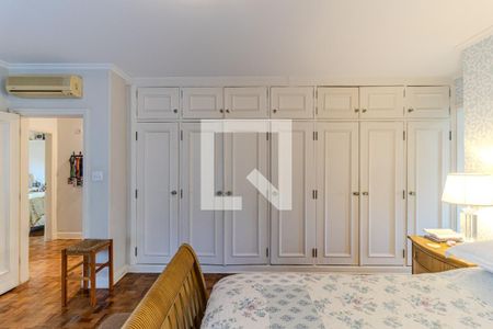 Apartamento para alugar com 323m², 3 quartos e 2 vagasSuíte