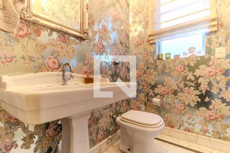 Apartamento para alugar com 323m², 3 quartos e 2 vagasLavabo