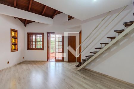 Casa à venda com 325m², 3 quartos e 2 vagasSuíte 2