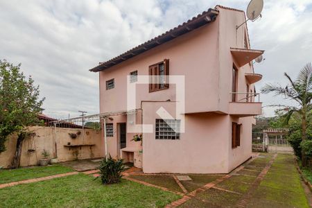 Casa à venda com 325m², 3 quartos e 2 vagasQuintal
