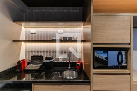 Studio à venda com 29m², 1 quarto e sem vaga Studio à venda com 29m², 1 quarto e sem vagaCozinha