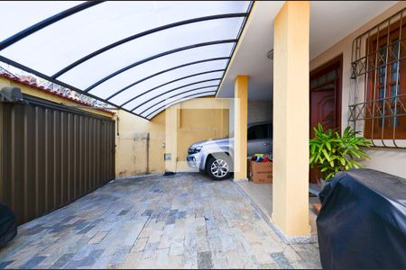Garagem de casa à venda com 3 quartos, 550m² em Colégio Batista, Belo Horizonte