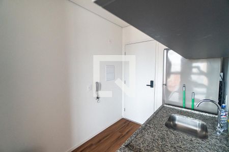 Cozinha de kitnet/studio à venda com 1 quarto, 23m² em Vila Clementino, São Paulo