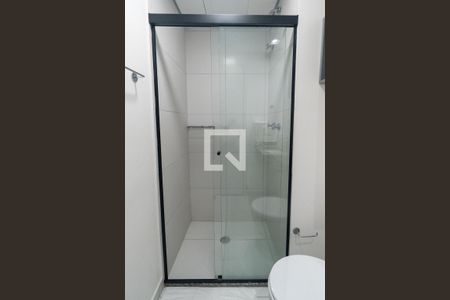 Banheiro de kitnet/studio à venda com 1 quarto, 23m² em Vila Clementino, São Paulo