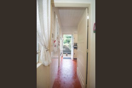 Corredor de casa à venda com 6 quartos, 408m² em Cristal, Porto Alegre