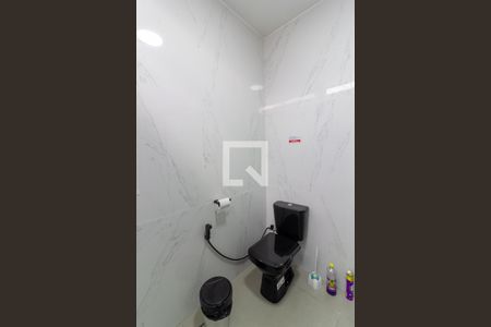Banheiro de apartamento para alugar com 1 quarto, 33m² em Brooklin, São Paulo