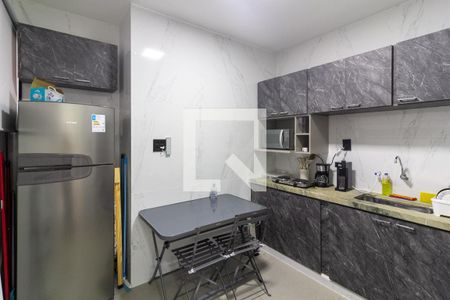 Cozinha  de apartamento para alugar com 1 quarto, 33m² em Brooklin, São Paulo
