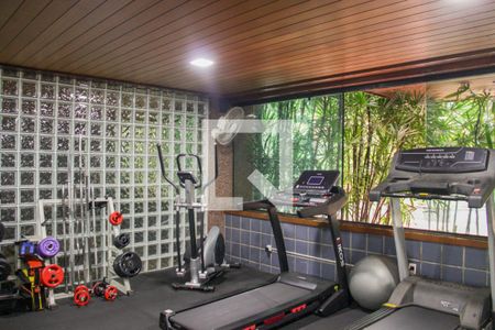 Apartamento à venda com 271m², 4 quartos e 3 vagasÁrea comum - Academia