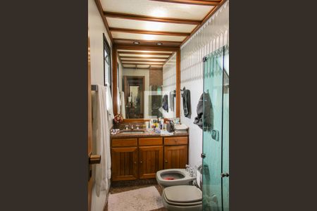 Apartamento à venda com 271m², 4 quartos e 3 vagasBanheiro da Suíte 3