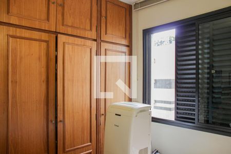 Apartamento à venda com 271m², 4 quartos e 3 vagasQuarto 3