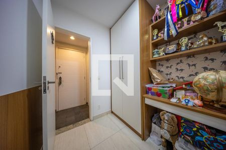 Quarto 2 de apartamento à venda com 2 quartos, 60m² em Maracanã, Rio de Janeiro