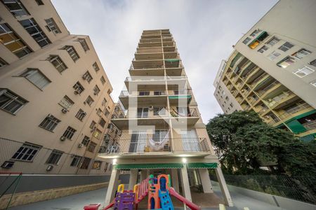 Fachada de apartamento à venda com 2 quartos, 60m² em Maracanã, Rio de Janeiro