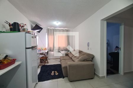 Sala/Cozinha de apartamento à venda com 2 quartos, 38m² em Vila Graciosa, São Paulo