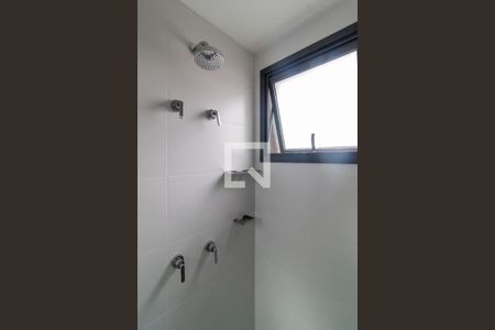 Banheiro de kitnet/studio para alugar com 1 quarto, 22m² em Perdizes, São Paulo