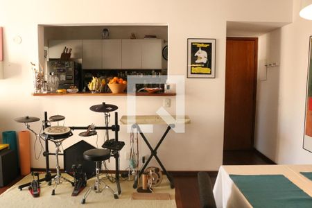 Sala de apartamento à venda com 3 quartos, 104m² em Perdizes, São Paulo