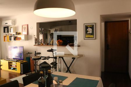 Sala de apartamento à venda com 3 quartos, 104m² em Perdizes, São Paulo