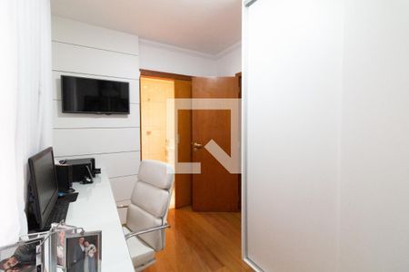 Casa à venda com 155m², 3 quartos e 2 vagas Casa à venda com 155m², 3 quartos e 2 vagasQuarto 2 - Suíte