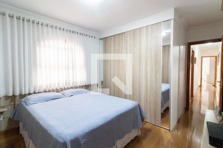 Casa à venda com 155m², 3 quartos e 2 vagas Casa à venda com 155m², 3 quartos e 2 vagasQuarto 3 - Suíte