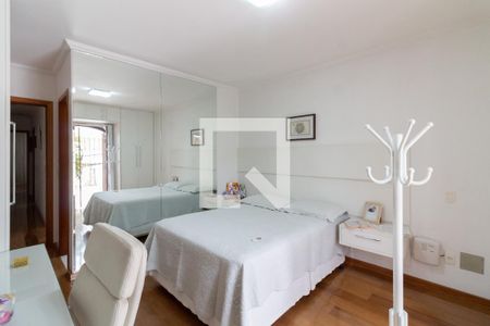 Quarto 1 - Suíte de casa à venda com 3 quartos, 155m² em Jardim Peri Peri, São Paulo