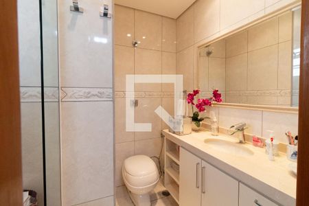 Casa à venda com 155m², 3 quartos e 2 vagas Casa à venda com 155m², 3 quartos e 2 vagasBanheiro da Suíte 2