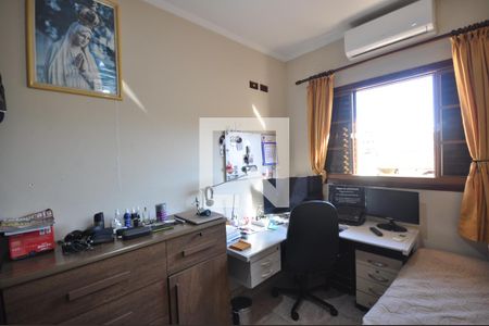 Casa à venda com 325m², 3 quartos e 4 vagasQuarto 3