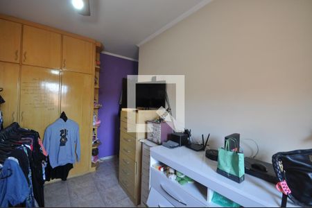 Casa à venda com 325m², 3 quartos e 4 vagasQuarto 2