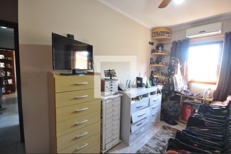 Casa à venda com 325m², 3 quartos e 4 vagasQuarto 2