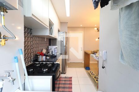 Cozinha de apartamento à venda com 2 quartos, 43m² em Vila Gustavo, São Paulo
