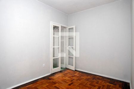 Quarto de apartamento à venda com 1 quarto, 50m² em Floresta, Porto Alegre