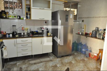 Apartamento à venda com 250m², 3 quartos e 2 vagasCozinha