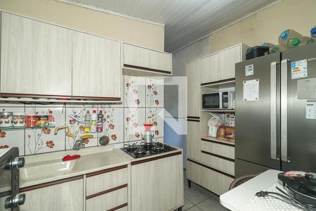 Cozinha de casa à venda com 4 quartos, 65m² em Rubem Berta, Porto Alegre