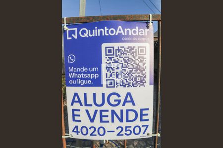 Fachada e placa de casa à venda com 4 quartos, 65m² em Rubem Berta, Porto Alegre