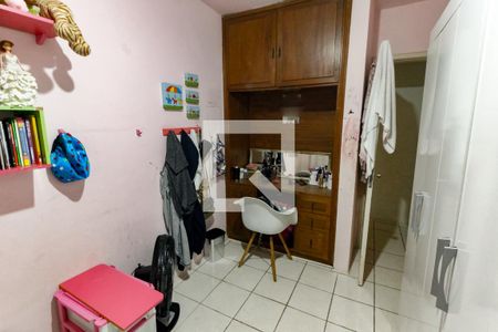 Quarto 2 de casa à venda com 3 quartos, 179m² em Jardim Colombo, São Paulo