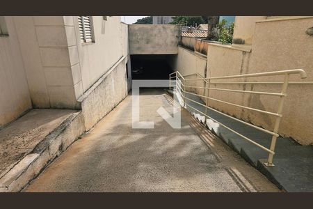 Garagem Coberta de apartamento à venda com 2 quartos, 51m² em Jardim das Palmeiras, Várzea Paulista