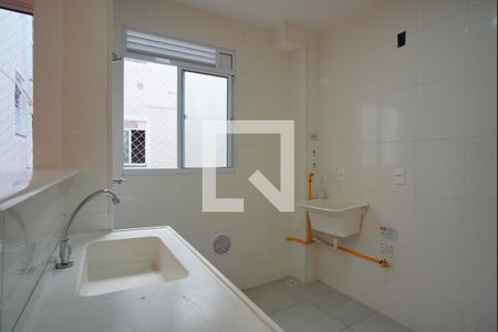 Cozinha de apartamento à venda com 2 quartos, 44m² em Morro Santana, Porto Alegre
