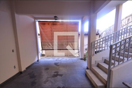 Garagem de casa à venda com 5 quartos, 280m² em Colégio Batista, Belo Horizonte