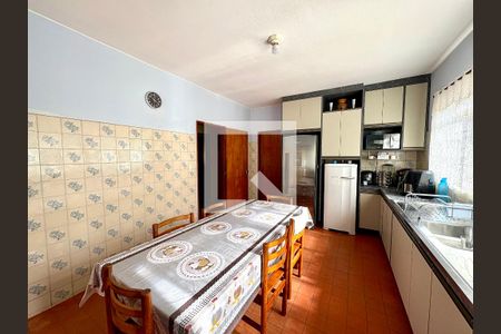 Cozinha de casa à venda com 3 quartos, 3000m² em Caxambu, Jundiaí