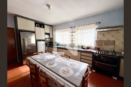 Cozinha de casa à venda com 3 quartos, 3000m² em Caxambu, Jundiaí