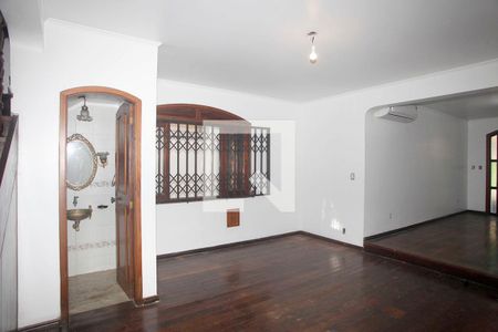 Sala 2 de casa para alugar com 5 quartos, 450m² em Petrópolis, Porto Alegre