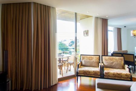 Foto 04 de apartamento à venda com 3 quartos, 248m² em Vila Gilda, Santo André